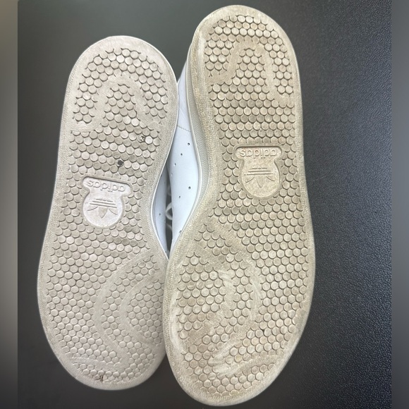 Adidas Stan Smith Shoes - Picture 13 of 15
